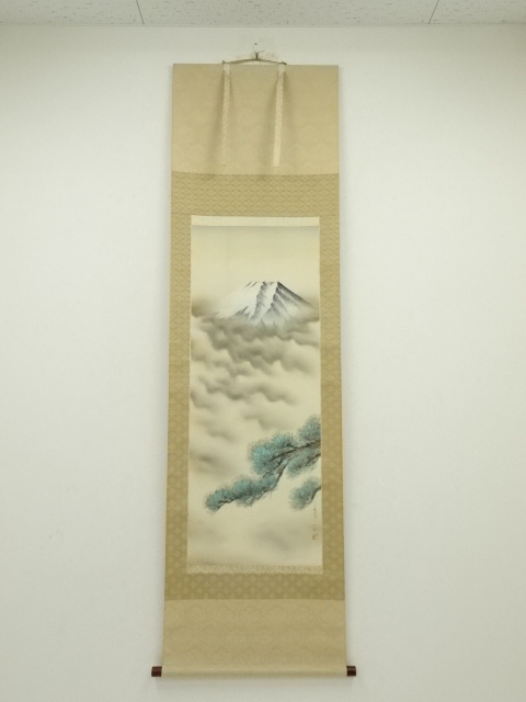 JAPANESE HANGING SCROLL / HAND PAINTED / Mt. FUJI